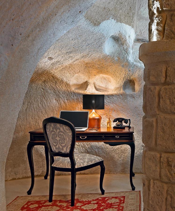 塞拉芬洞穴酒店 于尔居普 外观 照片